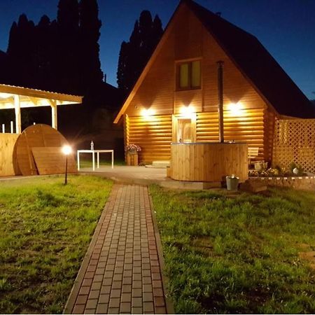 Holiday Home Tujas Kraslava Ngoại thất bức ảnh